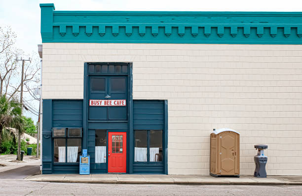 Porta potty delivery and setup in Abram, TX